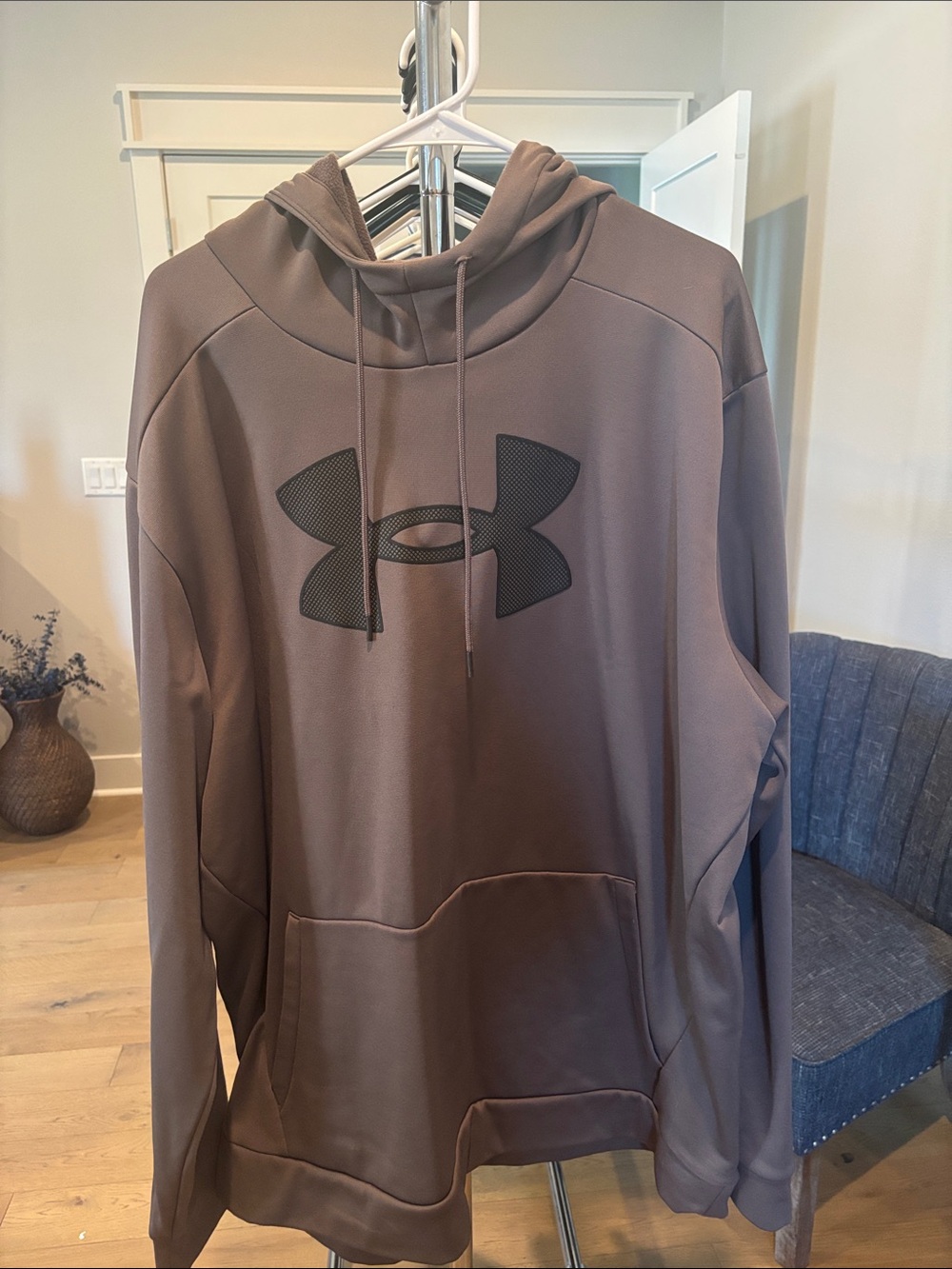 Under Armour Men's Brown Pullover Hoodie with Black Logo